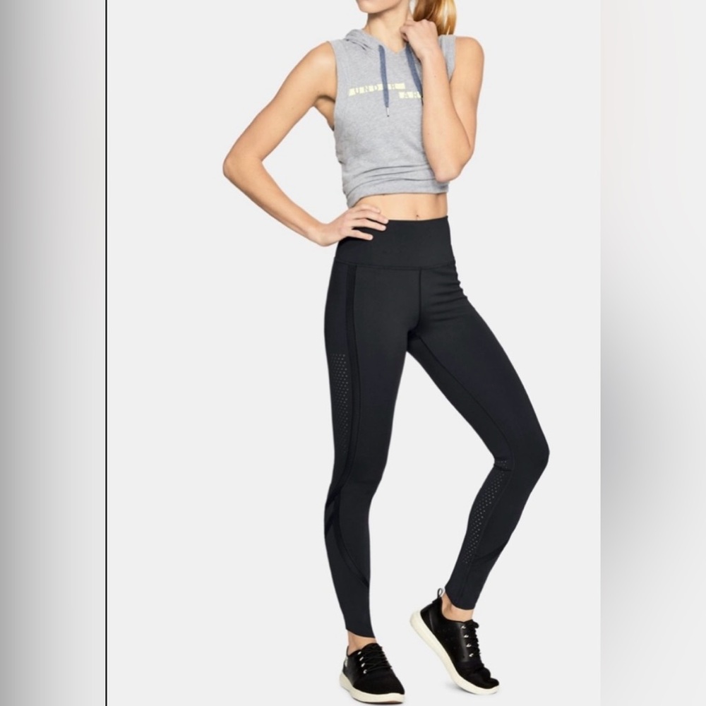Under Armour Women’s Black Breathelux Leggings High-Waist 7/8 Length Size Medium